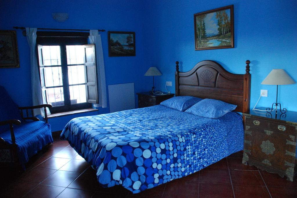 Double Room with View,109819425:JPEG